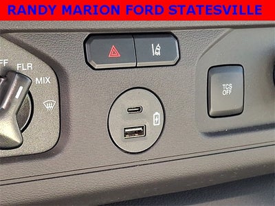 2024 Ford E-450SD 14' BOX TRUCK DRW