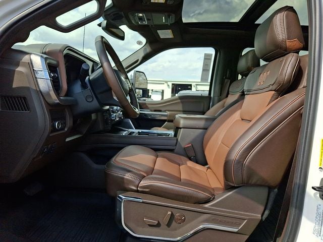 2026 Ford F-450SD King Ranch DRW