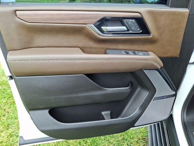 2025 GMC Yukon XL Denali Ultimate