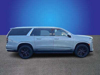 2023 Cadillac Escalade ESV Premium