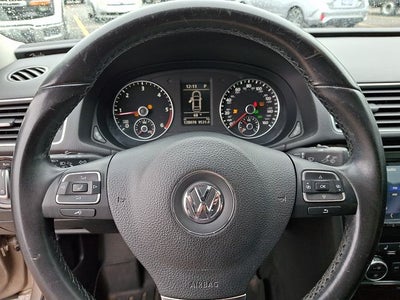 2015 Volkswagen Passat TDI SEL Premium