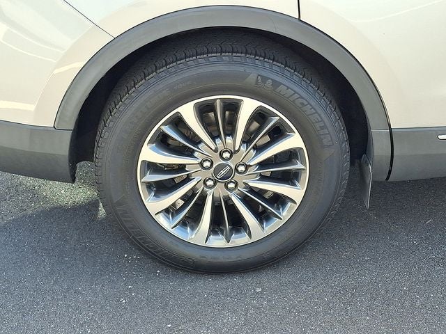 2020 Lincoln Nautilus Standard