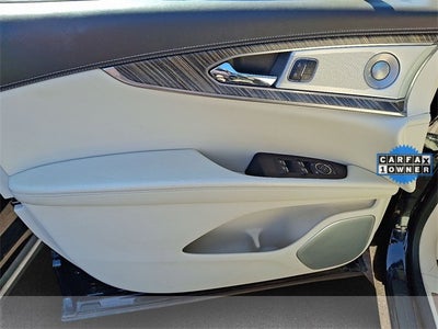 2019 Lincoln Nautilus Black Label