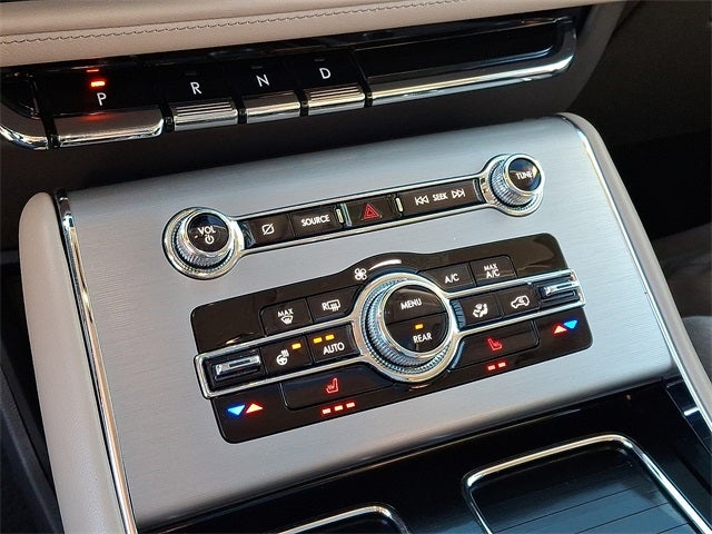 2023 Lincoln Aviator Standard