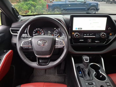 2024 Toyota Highlander XSE