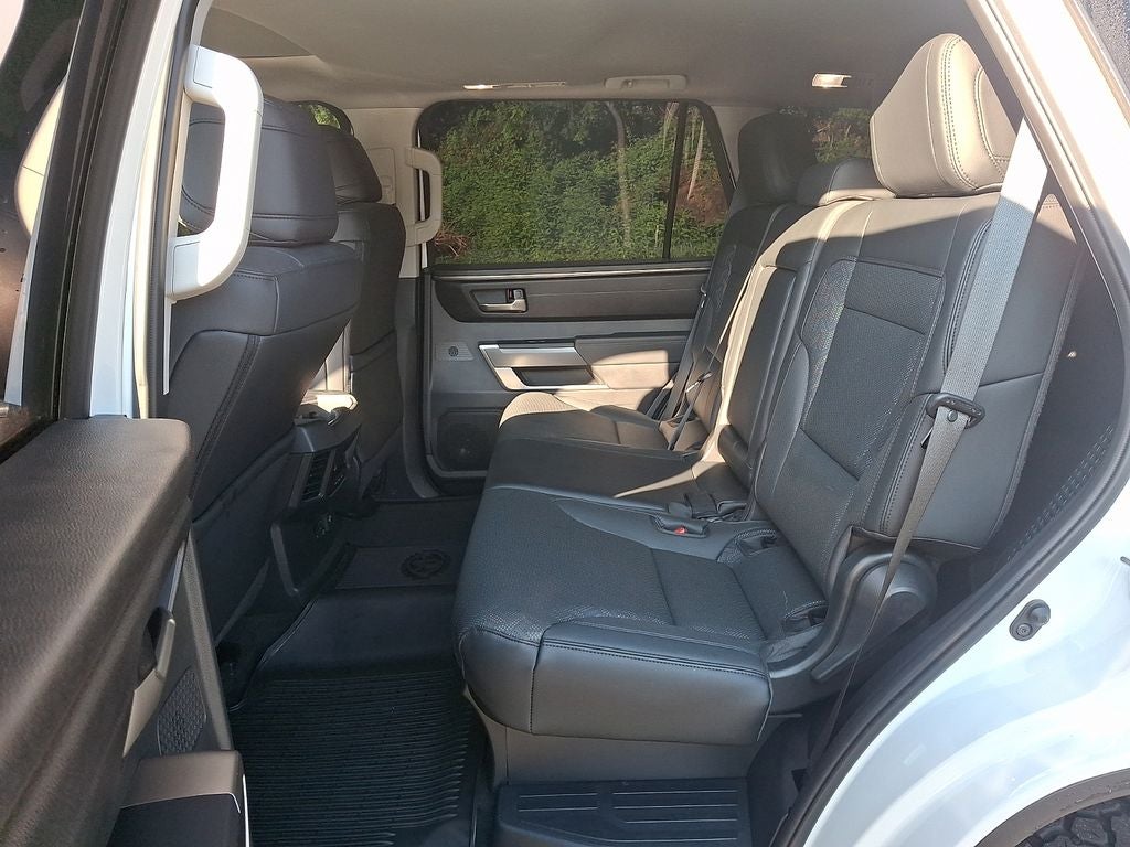 2024 Toyota Sequoia SR5