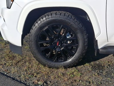 2024 Toyota Sequoia SR5