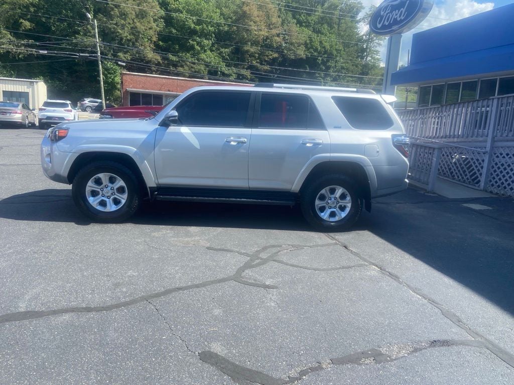 2024 Toyota 4Runner SR5 Premium