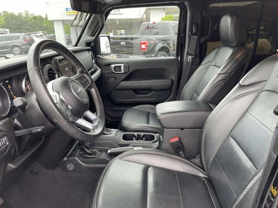 2022 Jeep Gladiator Overland 4x4