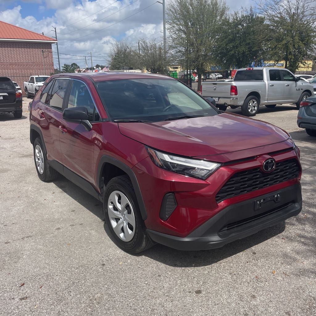 2025 Toyota RAV4 LE