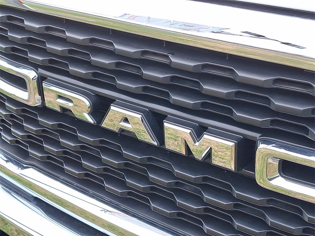 2024 RAM 3500 Big Horn Crew Cab 4x4 8' Box