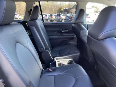 2025 Toyota Grand Highlander XLE