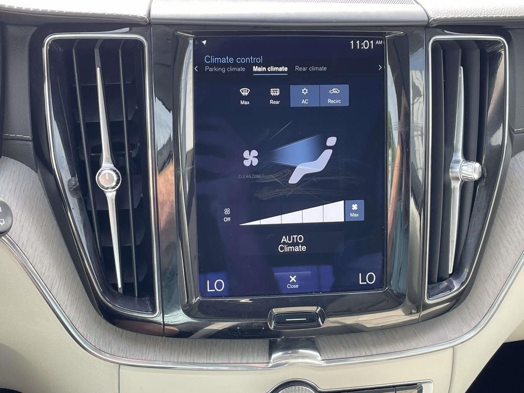 2018 Volvo XC60 T5 Inscription