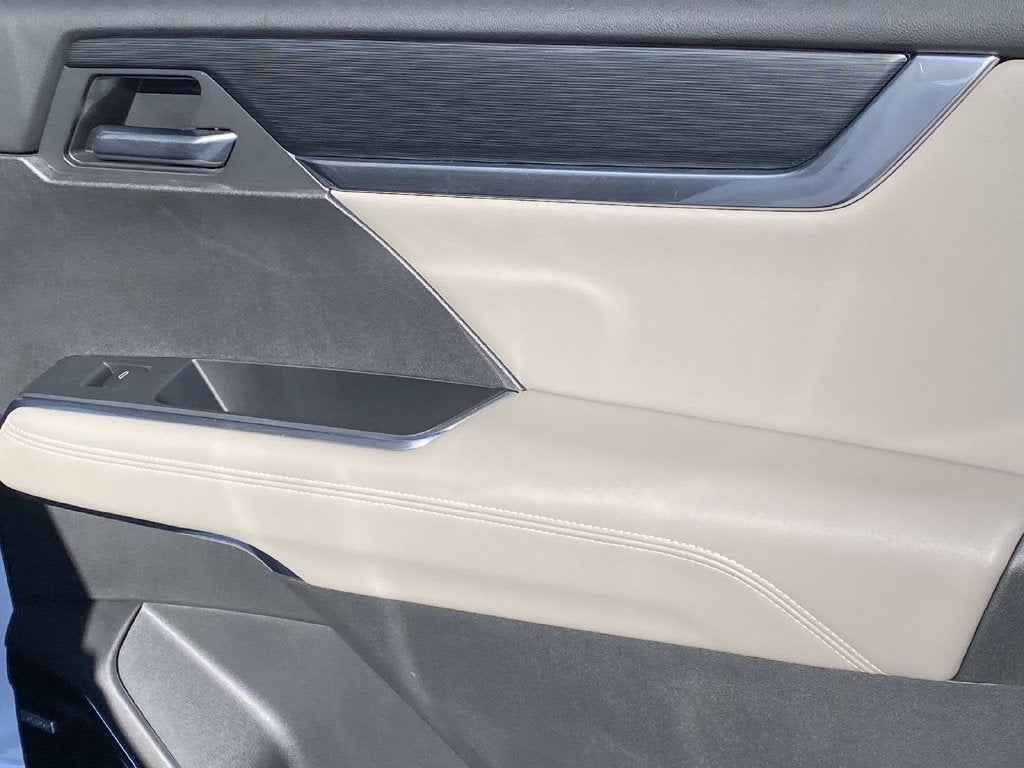 2026 GMC Acadia Elevation Pano Roof * Leather
