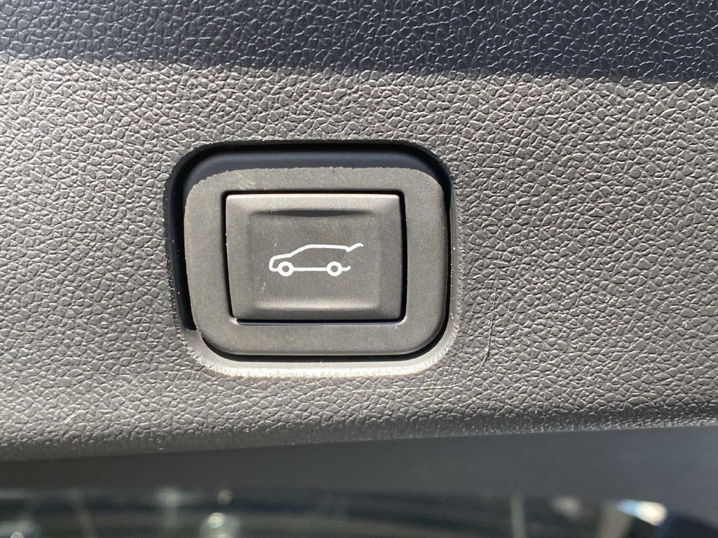2026 GMC Acadia Elevation Pano Roof * Leather