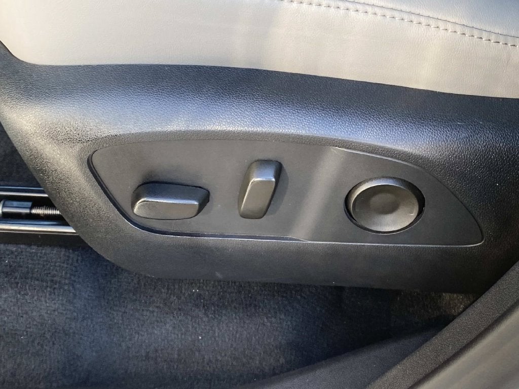 2026 GMC Acadia Elevation Pano Roof * Leather