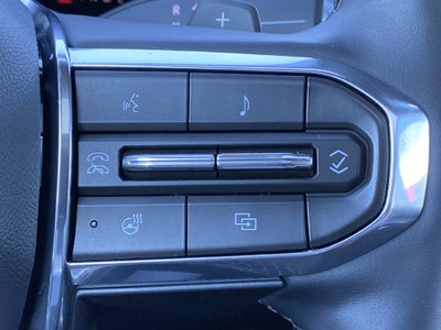 2026 GMC Acadia Elevation Pano Roof * Leather