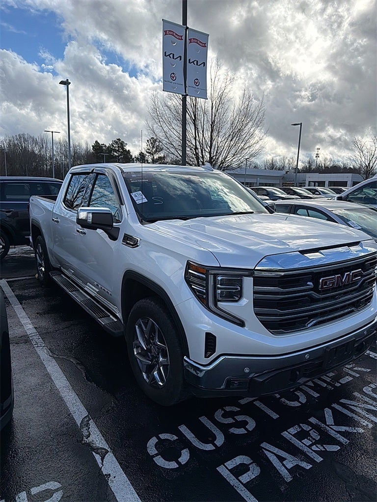2024 GMC Sierra 1500 SLT