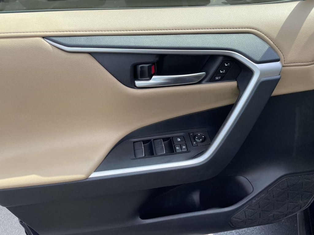 2019 Toyota RAV4 Limited