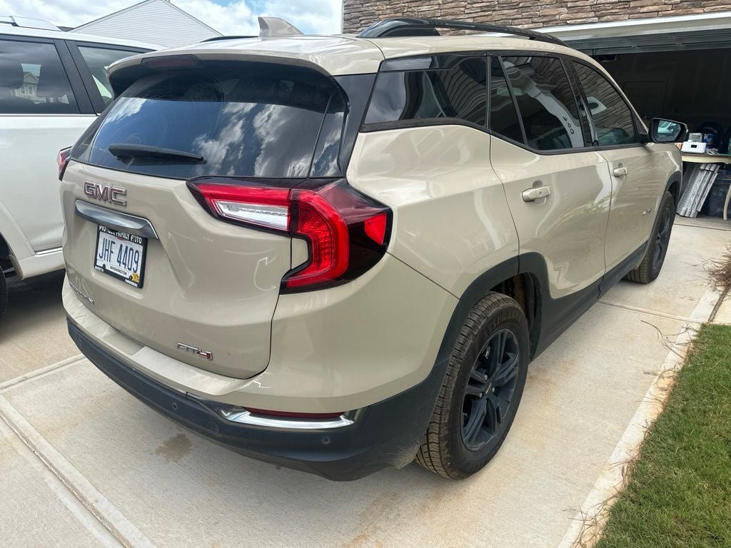 2022 GMC Terrain AT4