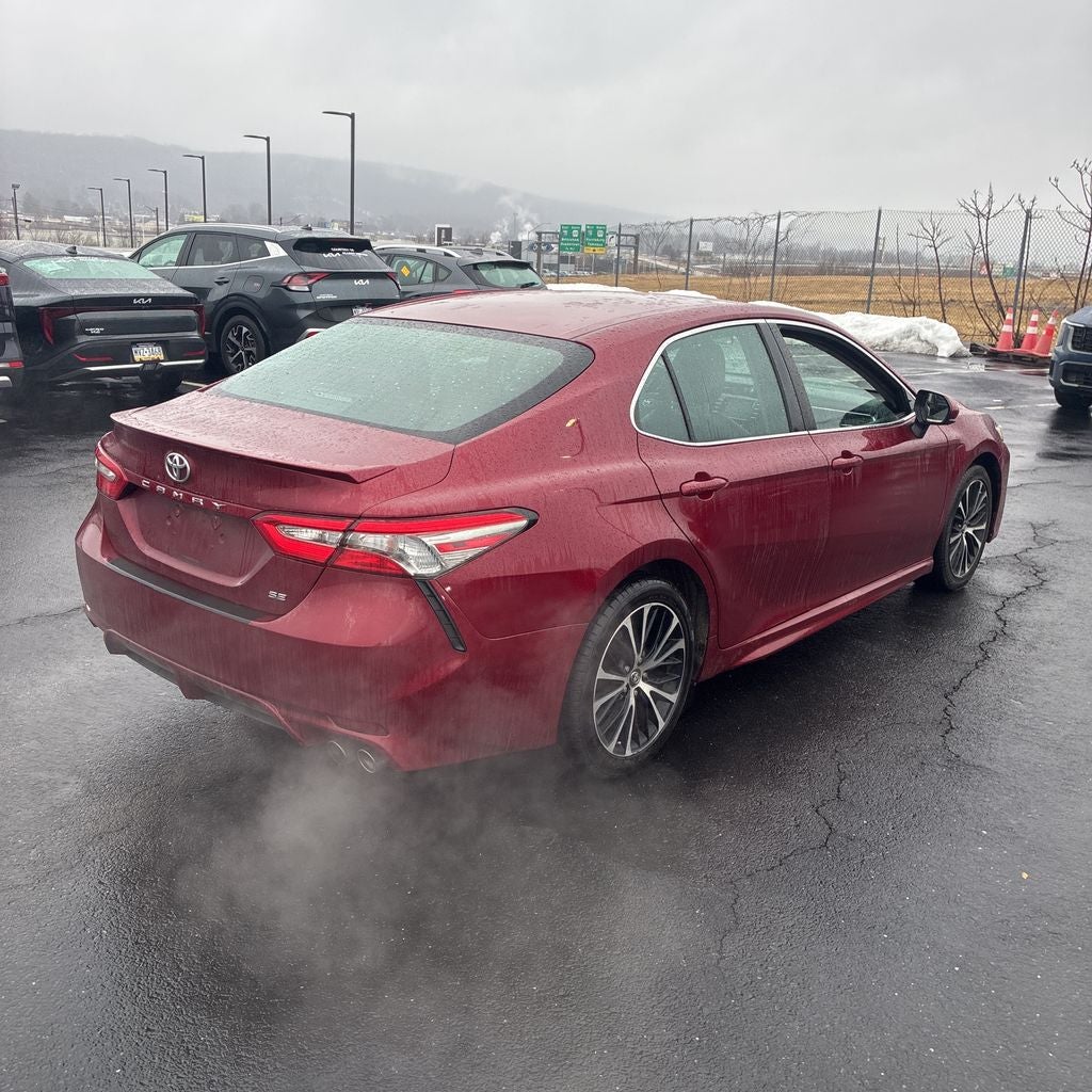 2018 Toyota Camry SE