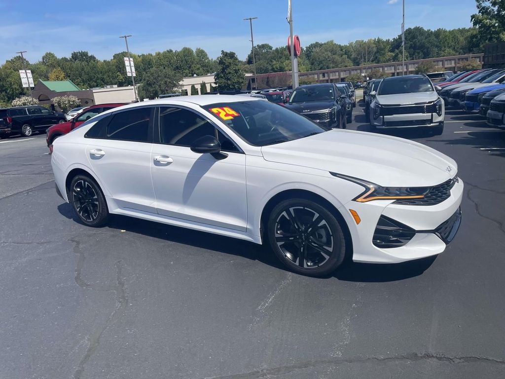 2024 Kia K5 GT-Line