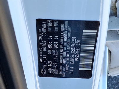 2024 Hyundai Elantra SEL