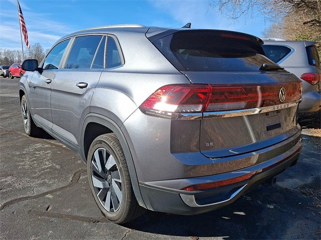 2024 Volkswagen Atlas Cross Sport 2.0T SE w/Technology