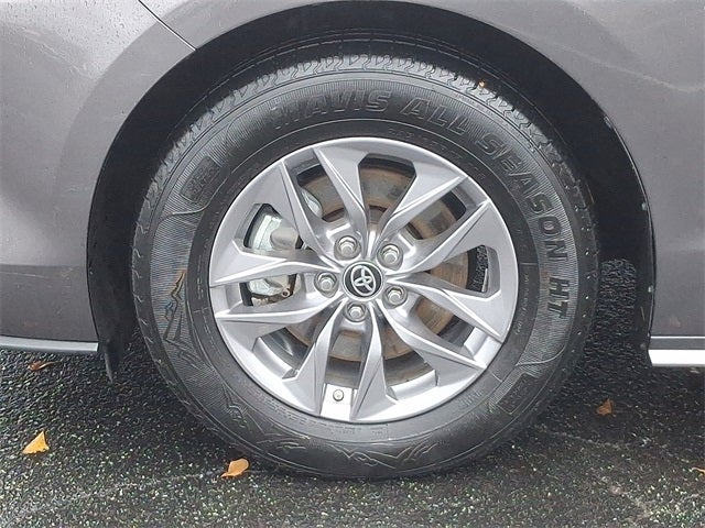 2024 Toyota Sienna XLE 7 Passenger