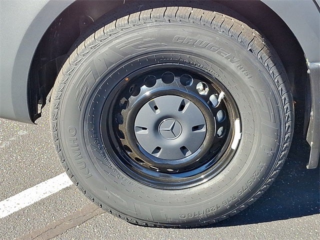 2025 Mercedes-Benz Sprinter 2500 Cargo 170 WB High Roof