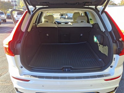 2025 Volvo XC60 B5 Core