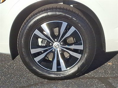 2025 Volvo XC60 B5 Core