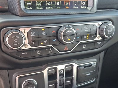 2023 Jeep Wrangler Sahara Altitude