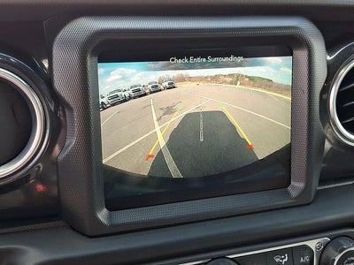 2023 Jeep Wrangler Sahara Altitude