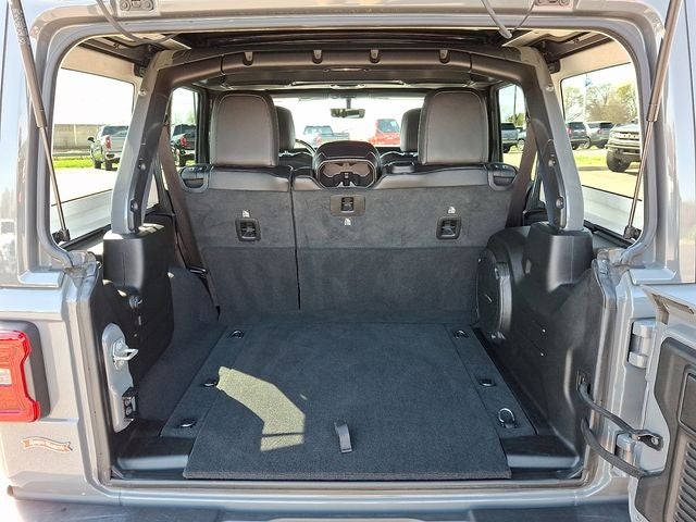 2023 Jeep Wrangler Altitude