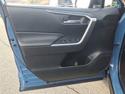 2024 Toyota RAV4 Hybrid SE