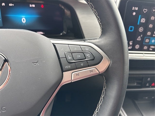 2024 Volkswagen Atlas Cross Sport 2.0T SE w/Technology