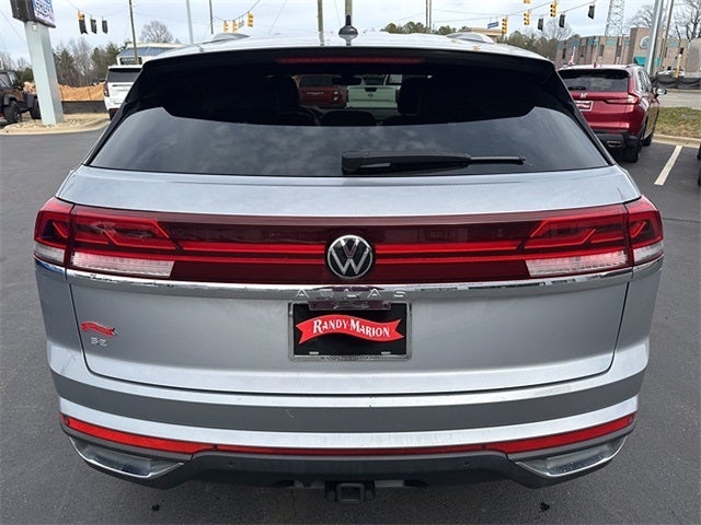 2024 Volkswagen Atlas Cross Sport 2.0T SE w/Technology