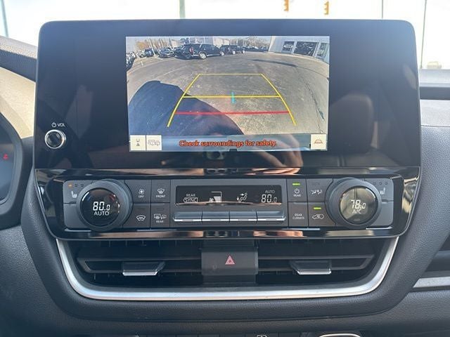 2025 Toyota Grand Highlander Base