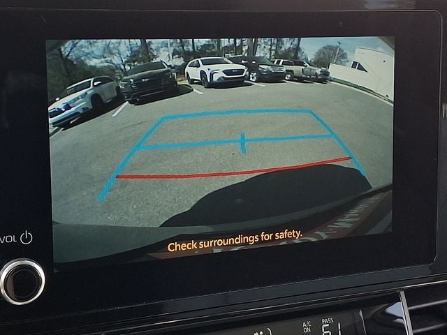 2025 Toyota Sienna LE 8 Passenger