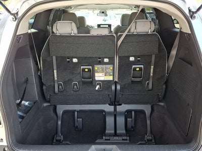 2025 Toyota Sienna LE 8 Passenger