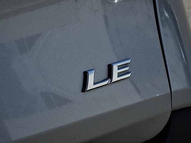 2025 Toyota Sienna LE 8 Passenger