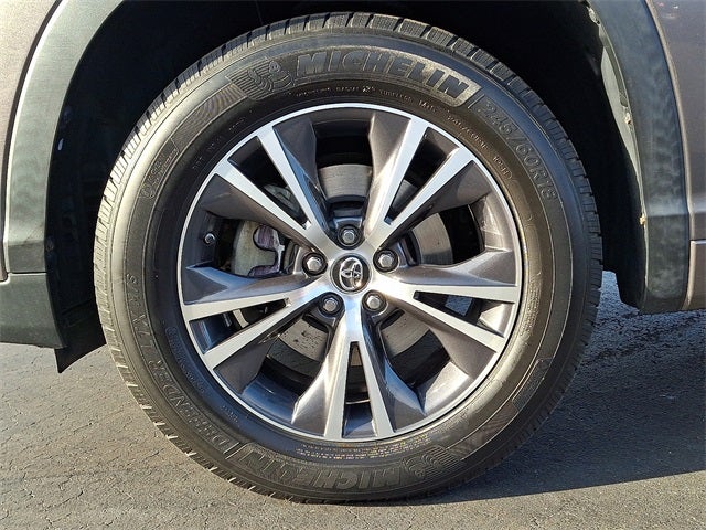 2017 Toyota Highlander LE Plus