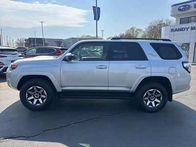 2024 Toyota 4Runner TRD Off-Road