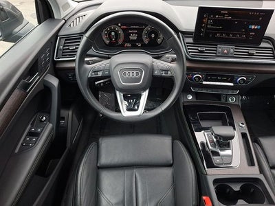 2024 Audi Q5 45 S line Premium quattro