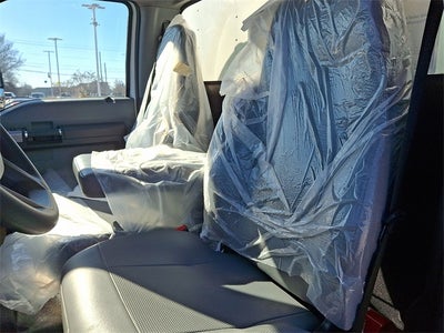 2023 Ford F-650SD Base