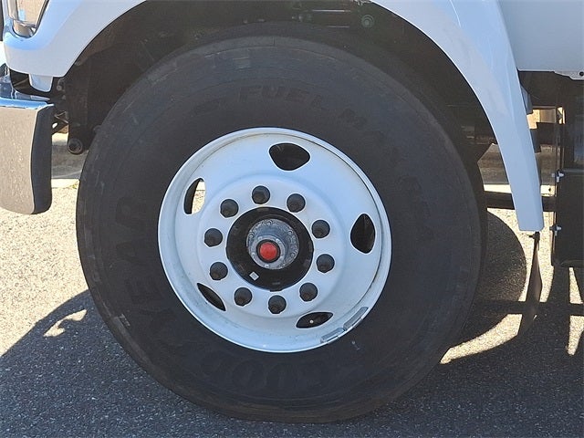 2023 Ford F-650SD Base