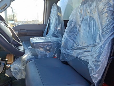 2023 Ford F-650SD Base