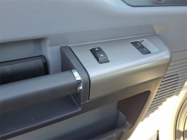 2023 Ford F-650SD Base