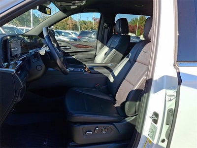 2024 Cadillac Escalade ESV Luxury